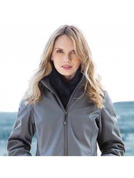 TM99407_990_D_ON_CROPPED