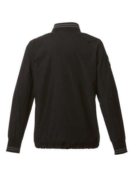 TM92714_995_A_Back_OFF_3063