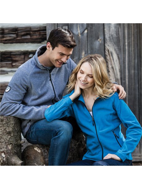 TM98127_436_B_ON_CROPPED