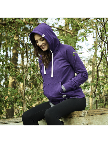 TM98215__588_N_ONL_CROP